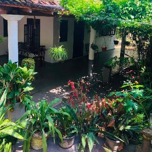 Katuu House