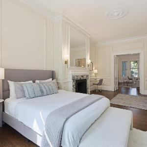 Elegant Back Bay Stay on Hereford Street