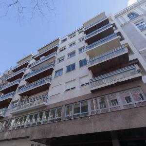 6-Guest Haven near Golden Mile