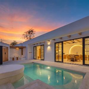 Modern Chic 1-Bedroom & 2-Bedroom Pool Villas Near Bingin Beach
