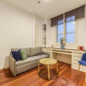12-Guest Haven Near Metro