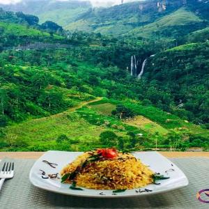Five Waterfalls View Bungalow