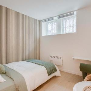 002 Cook - Loft in the Heart of Old Quebec