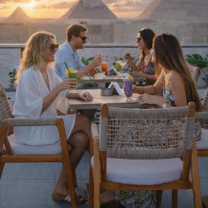 Withaq Pyramids Inn