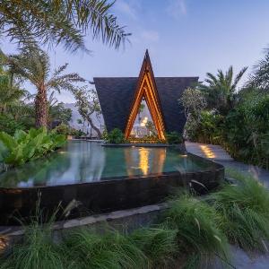 Nuju Uluwatu - Adults Only