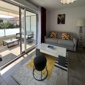 T2 Neuf proche mer et ville