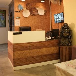 Hotel Clover Zirakpur