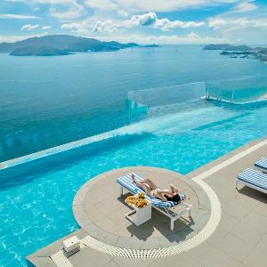Azure Bay Panorama Apartments Nha Trang