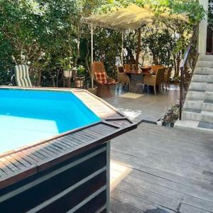 Sunnybeach LaCiotat pool AC Parking