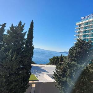 Villa Ni i Makarska -Two Bedroom Apartment With Terrace And Hot Tub Lux F