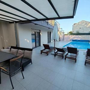 Adriatic Villa Privlaka - Two bedroom Villa with pool