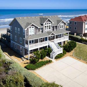 Beachfront Oasis w Dune Walkover Pool n Spa & More