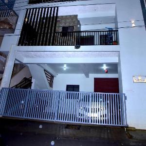 Gubbi GOODU SEVRVICE APARTMENT