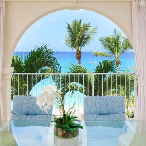 Modern Beachfront Condo - St Peters Bay 301