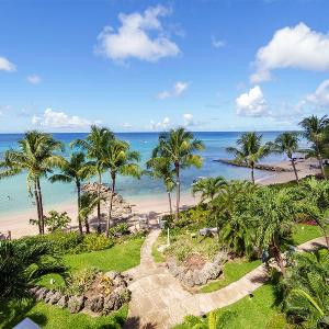 Modern Beachfront Condo - St Peters Bay 402