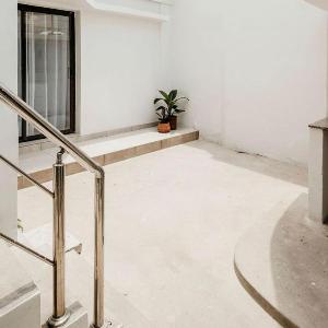 Moradia Luxosa na Polana com Piscina