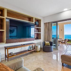 2BR/2BA Puerto Vallarta Ocean-View Resort Retreat