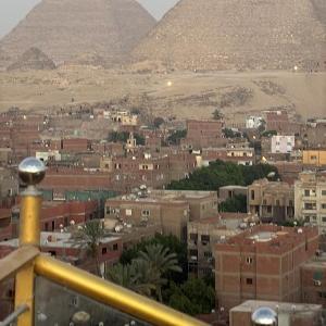 Pyramids hotel& free pick up