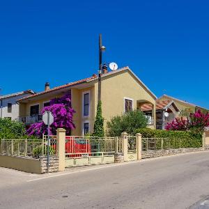 Klarić Residence