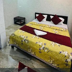 New krishna ji paying guest house
