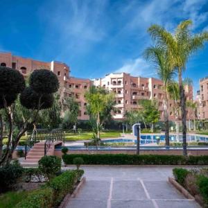 Luxury 2 and 3 bedroom Appartements Premium Stay With Pools