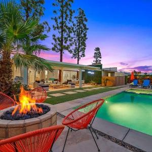 Pet-Friendly Casita with Pool & Spa