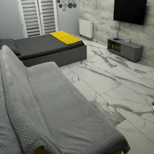 YellowOne