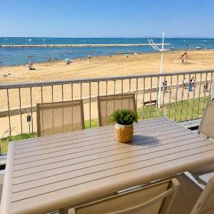 Royal Appartement d'exception en première ligne face à la mer