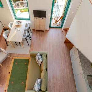 apartameno con terraza