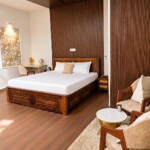 Cozy 2 BHK Private apartment in city