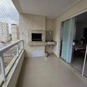 Apartment with 3 suites!