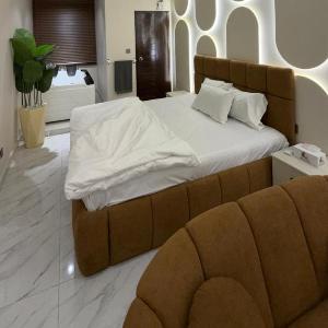 Premium Suites Zamzama