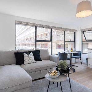 Stylish One Bed Apartment with Twin Beds