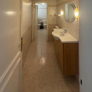 Spacious and elegant home in Abdoun Amman