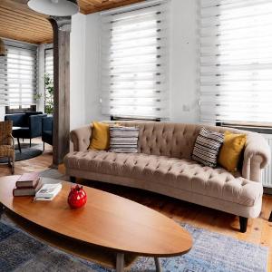 Elegant 3Bed25Bath Cengelkoy Triplex House! #417