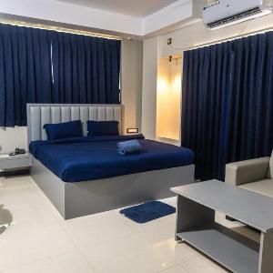 Rajdhani Premium Hotel