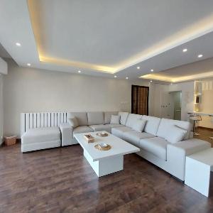Abdoun Golden square district appratment