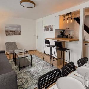 Charming Two-Floor flat next to Taborstrasse Metro