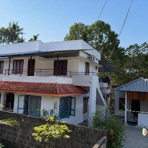 Wave Watchers Home Stay SINGLE ROOM