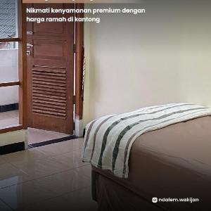 Ndalem Wakijan Homestay