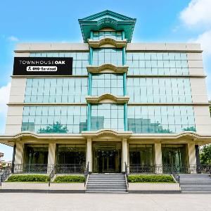 Townhouse Oak Prayagraj Bus Terminal Road