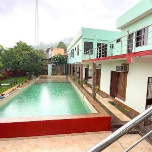 Tiger Eye Resort