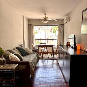 Bright - Cozy - Spacious Downtown MVD - Sleeps 4