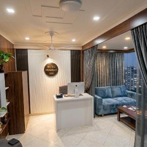 hotel prakrati inn