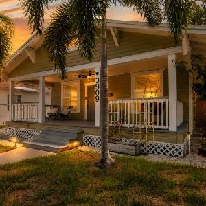Boho Bliss Downtown Retreat - Tampa Heights -Tampa