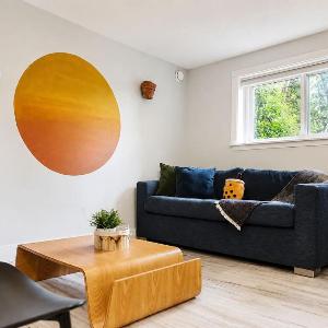 Kitsilano 2BR Near UBC & Beach Sleeps 5