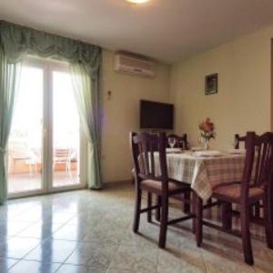 Apartment Stefani - two bedroom apartment with balcony and sea view A6