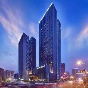 Guangzhou Huanzhi Meiju Hotel (Financial City Keyun Road Metro Station)
