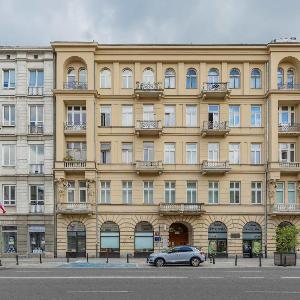 Charming Two-Bedroom City Centre Apartment with a Mezzanine by Noclegi Renters