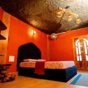 Beehive Staycation (Farm resort)
